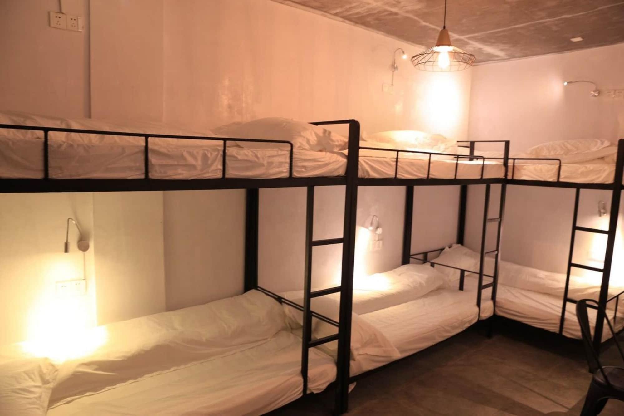 Hostel Geographer Чжанцзяцзе Экстерьер фото