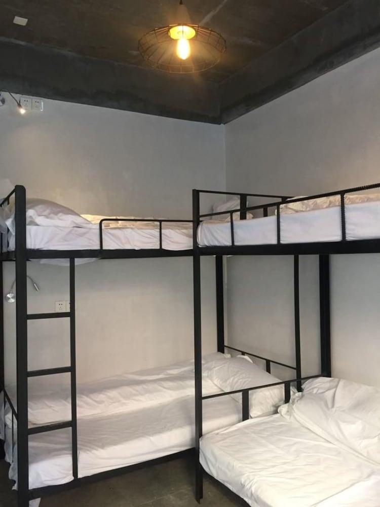 Hostel Geographer Чжанцзяцзе Экстерьер фото